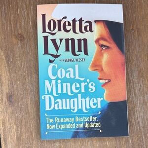 Loretta Lynn Coal Miner’s Daughter Paperback Book Expanded & Updated